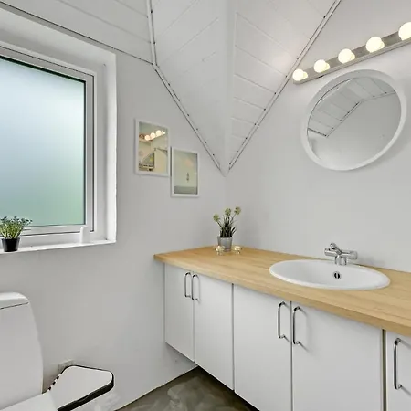 6 Bedroom Nice In Ringkobing * Søndervig