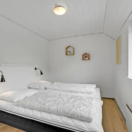 Сasa de vacaciones 6 Bedroom Nice In Ringkobing *